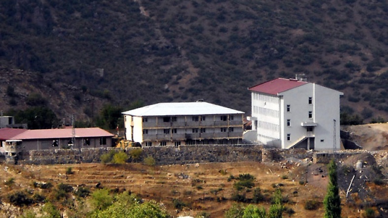 hakkari de eszamanli saldiri al jazeera turk ortadogu kafkasya balkanlar turkiye ve cevresindeki bolgeden son dakika haberleri ve analizler
