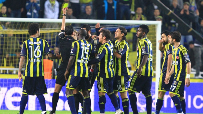 Fenerbahce Hakem Hatalari Olaganustu Al Jazeera Turk Ortadogu Kafkasya Balkanlar Turkiye Ve Cevresindeki Bolgeden Son Dakika Haberleri Ve Analizler