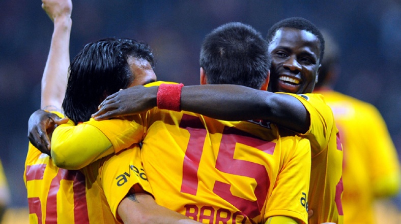 Galatasaray 9 Kisi Kaldigi Maci Kazandi Al Jazeera Turk Ortadogu Kafkasya Balkanlar Turkiye Ve Cevresindeki Bolgeden Son Dakika Haberleri Ve Analizler