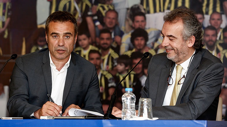 Yanal Iki Yil Daha Fenerbahce De Al Jazeera Turk Ortadogu Kafkasya Balkanlar Turkiye Ve Cevresindeki Bolgeden Son Dakika Haberleri Ve Analizler
