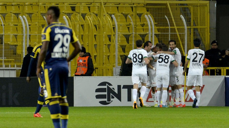 Akhisar Fenerbahce Yi Evinde Yikti Al Jazeera Turk Ortadogu Kafkasya Balkanlar Turkiye Ve Cevresindeki Bolgeden Son Dakika Haberleri Ve Analizler