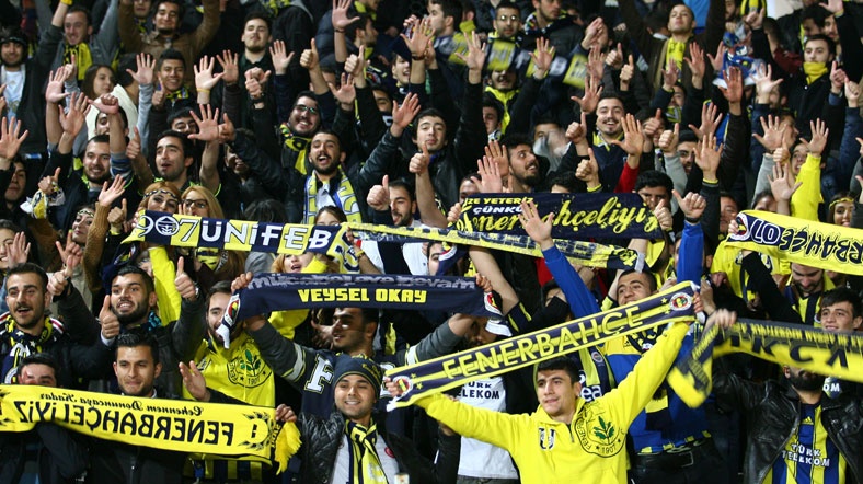 Fenerbahce Ye Tribun Kapatma Al Jazeera Turk Ortadogu Kafkasya Balkanlar Turkiye Ve Cevresindeki Bolgeden Son Dakika Haberleri Ve Analizler