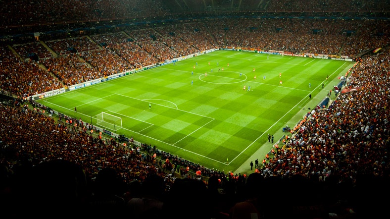 Uefa Dan Galatasaray A Ceza Kapida Al Jazeera Turk Ortadogu Kafkasya Balkanlar Turkiye Ve Cevresindeki Bolgeden Son Dakika Haberleri Ve Analizler