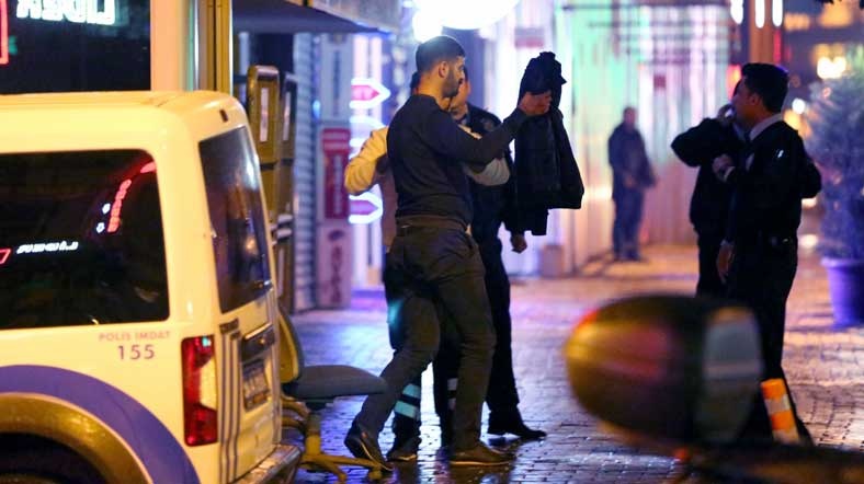 Polis Merkezinde Cinayet Al Jazeera Turk Ortadogu Kafkasya Balkanlar Turkiye Ve Cevresindeki Bolgeden Son Dakika Haberleri Ve Analizler