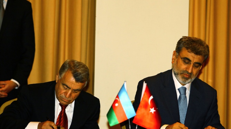 Taraflar, projeyi hayata geçirecek anlaşmayı salı günü İzmir'de imzalamıştı.