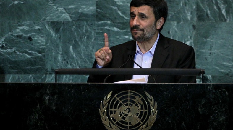 Ahmedinejad BM Genel Kurulu'nda konuşma yapıyor.