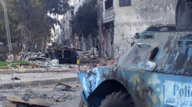 Hums'un Halidiye, Bab-ı Amr ve Bayyada bölgelerinde operasyonların tekrar yoğunlaştığı duyuruldu.