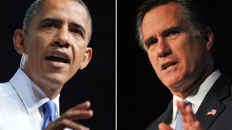 Solda Barack Obama ve sağd Mitt Romney konuşma yapıyor.