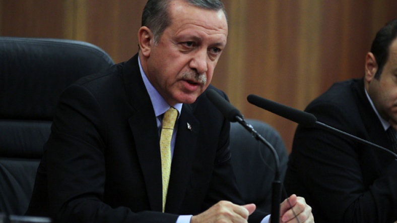 Erdoğan, "Milletvekili sorumluluğu sıradan caddede yürüyen bir adamınkine benzemez" dedi.