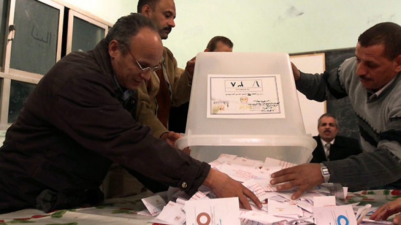 Referandumun resmi sonuçlarının pazartesi günü açıklanması bekleniyor.