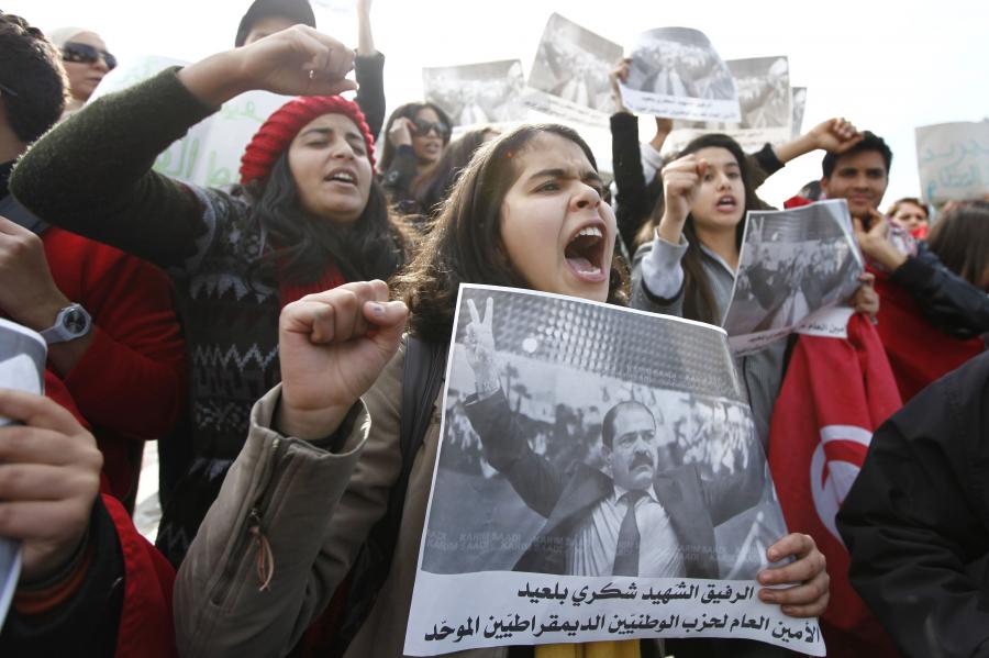 Tunuslu muhalifler, Şükrü Beliyd'in öldürülmesinin ardından geniş çaplı protesto gösterileri düzenlemişti.