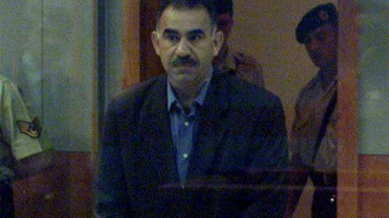 Daha önce istihbarat yetkililerinin Öcalan'la buluştuğu açıklanmıştı.