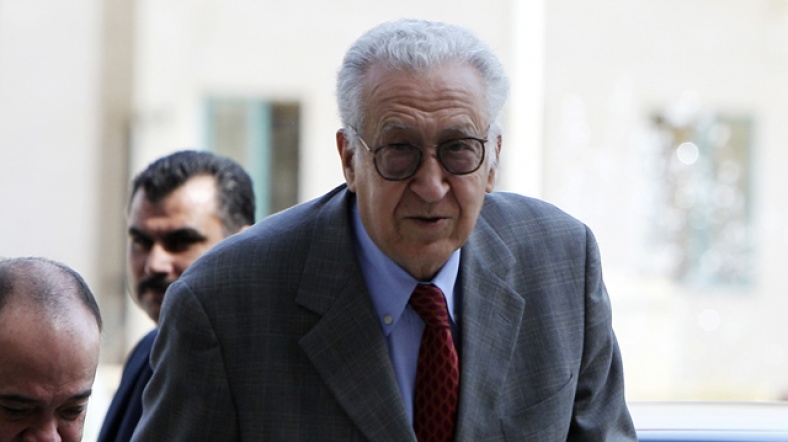 İbrahimi, "Kuşkusuz, Esad geçiş hükümetinde görev alamayacak" demişti.