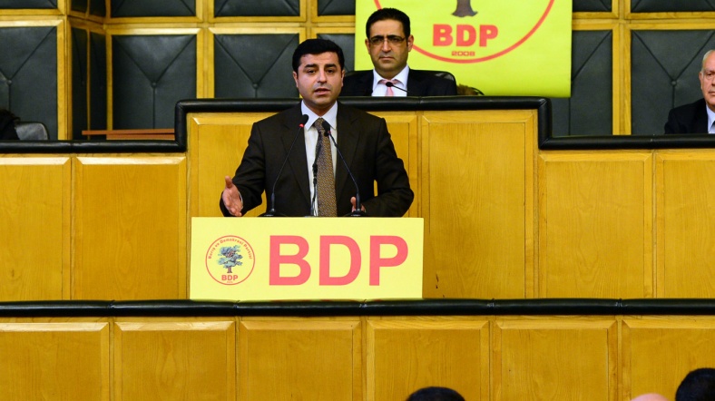 Demirtaş, mektupların ne şekilde nakledildiğine ilişkin ayrıntı vermedi.