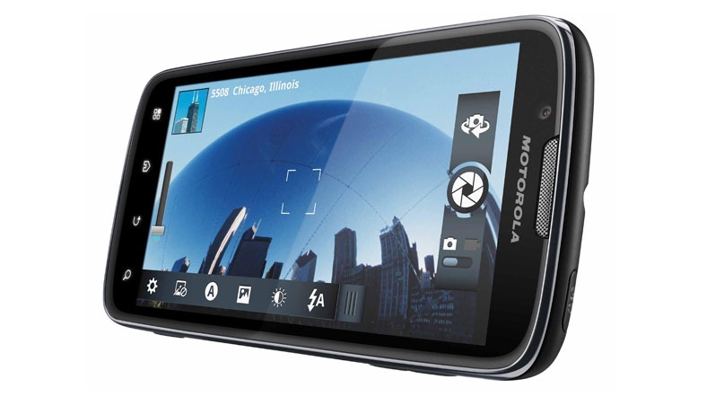 Lenovo, Motorola'yı satın alıyor Lenovo, Motorola'yı satın alıyor
