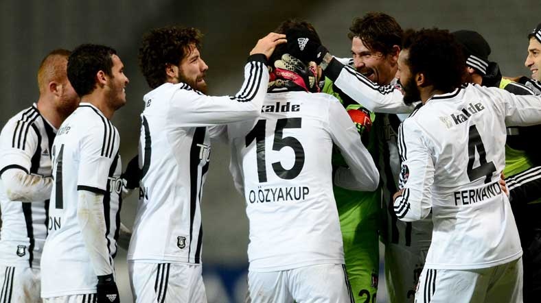 Besiktas Beşiktaş maçın son dakikalarında çok zorlandı.