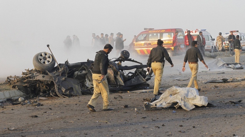 Pakistan Taliban saldiri