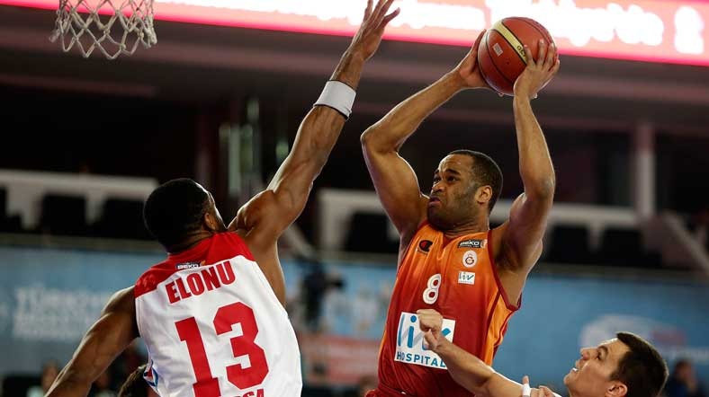 Galatasaray Liv Hospital Malik Hairston maçı 9 sayı ile tamamladı.