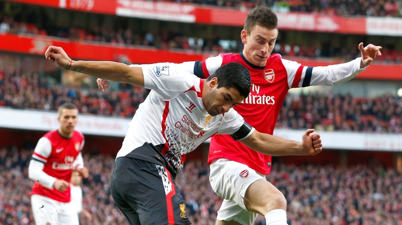 Arsenal_Liverpool Liverpool'un en golcü oyuncusu Suarez, bu maçta fileleri havalandıramadı.