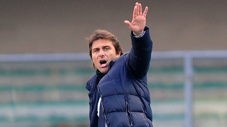 Conte Juventus, İtalya Ligi'nde ilk sırada yer alıyor.