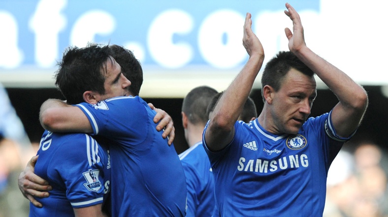 John_Terry 33 yaşındaki John Terry, duran toplarda attığı gollerle takımına önemli puanlar kazandırıyor.