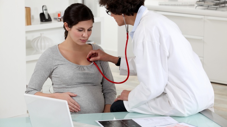 Yasal sınırlar içindeki kürtaj talebinin ücretini SGK ödeyecek (Shutterstock)