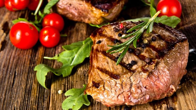 Hayvansal protein, yaşlılarda fonksiyonel kapasite azalmasını yavaşlatıyor. Hayvansal protein, yaşlılarda fonksiyonel kapasite azalmasını yavaşlatıyor.