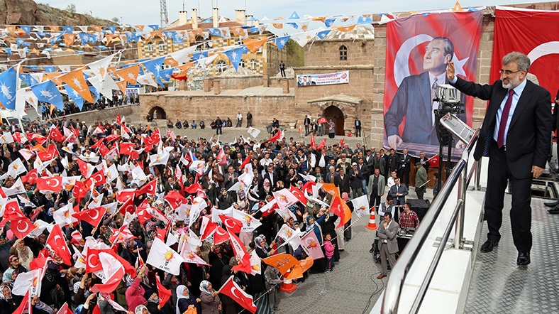 Taner Yıldız main Taner Yıldız main
