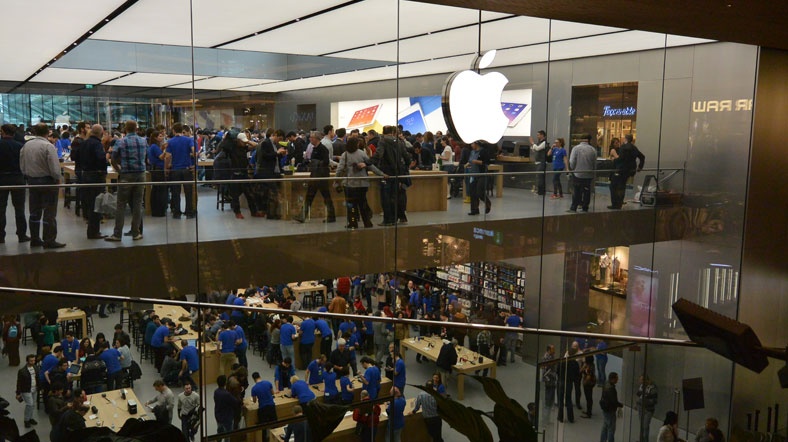Apple Store Türkiye açıldı