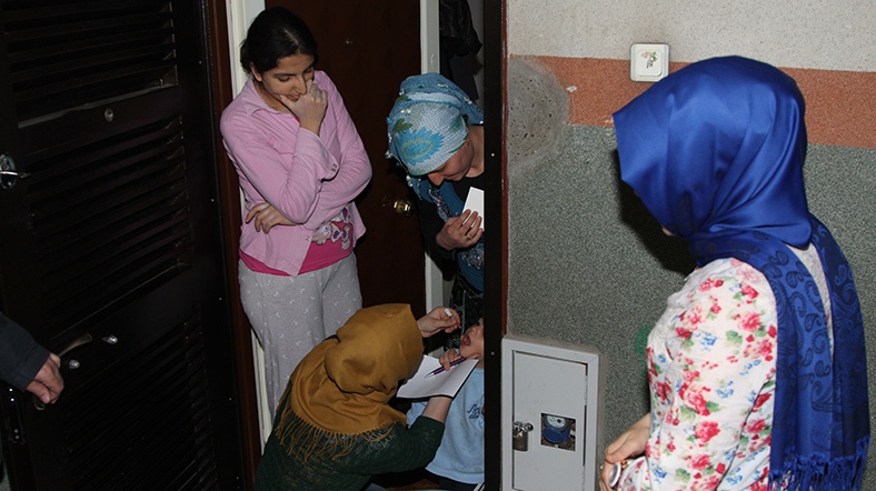 Diyarbakır'da çocuk felci aşı çalışmaları