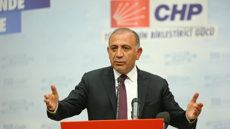 Gürsel Tekin 