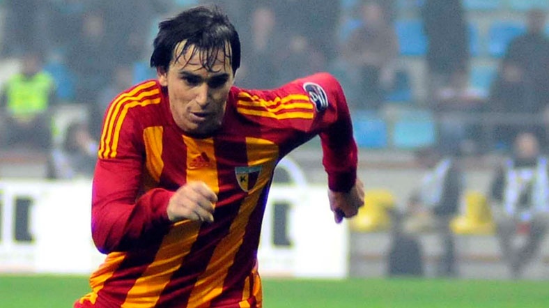 Pablo Mouche, Boca Juniors'tan Kayserispor'a transfer oldu. 