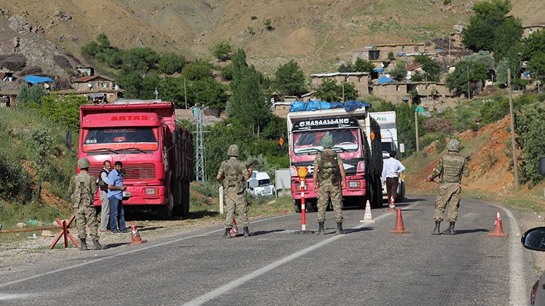 Diyarbakır’da karakol genginlği