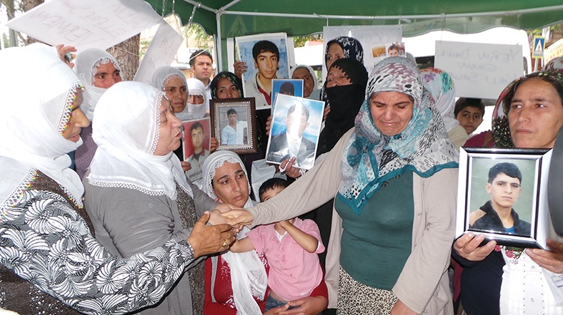 Diyarbakır Barış annelerinin ziyareti