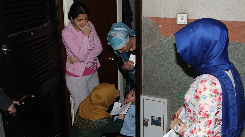Diyarbakır'da çocuk felci aşı çalışmaları