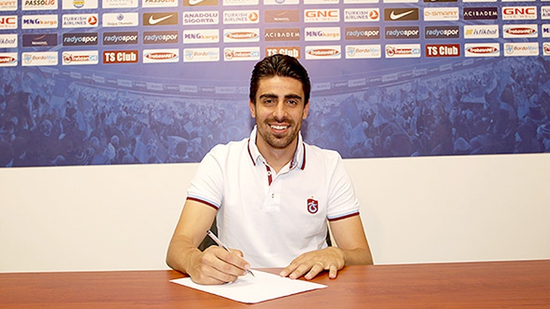 Turgut_dogan Turgut Doğan Şahin, Samsunspor, Ankaragücü ve Gaziantepspor formaları giydi.