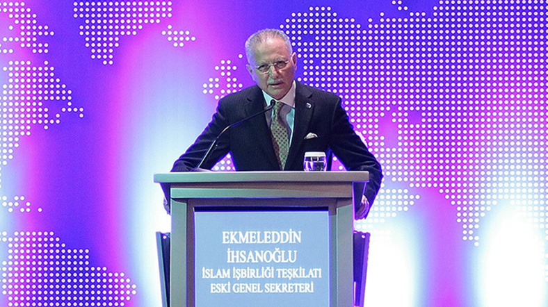 Ekmeleddin İhsanoğlu