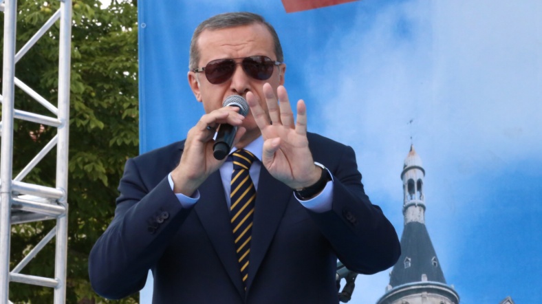 erdoğan kürsü gözlüklü main erdoğan kürsü gözlüklü main