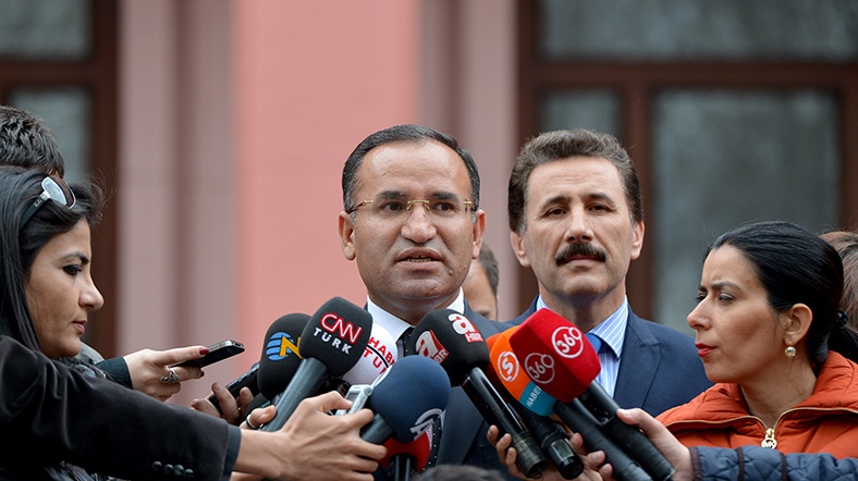 Bekir Bozdağ