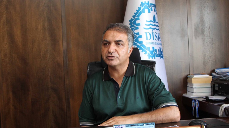 yasar-sari