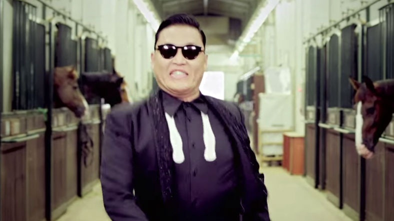 PSY'nin şarkısı YouTube'un sayacını değiştirmesine neden oldu. PSY'nın şarkısı YouTube'un sayacını değiştirmesine neden oldu.