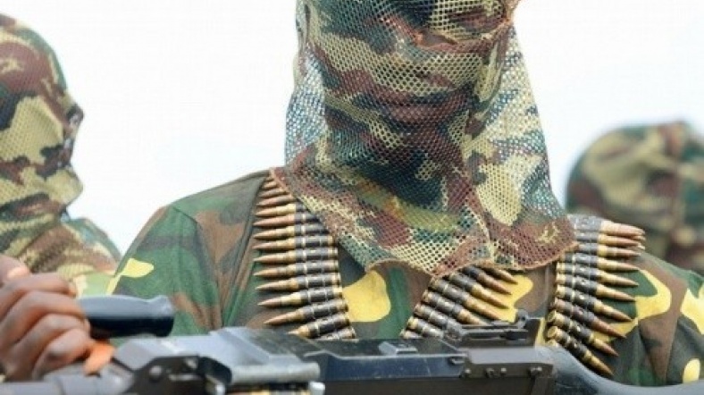 Silahlı bir Boko Haram mensubu