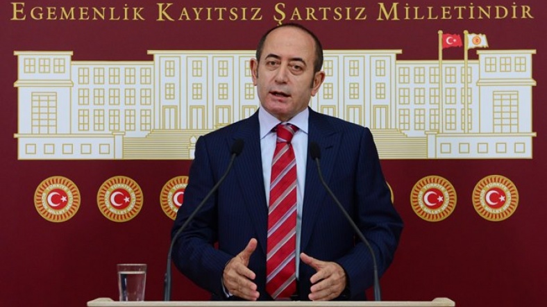 Akif Hamzaçebi
